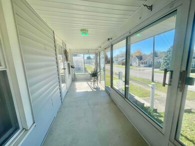 608 S Hart St, Princeton, IN 47670 - photo 4