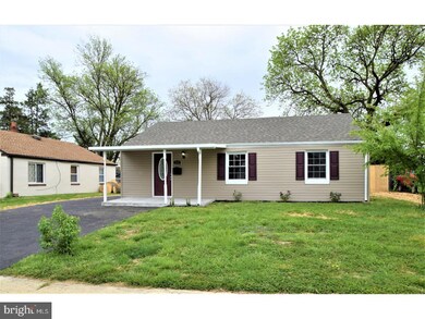 418 Howell Dr, New Castle, DE 19720 - photo 2