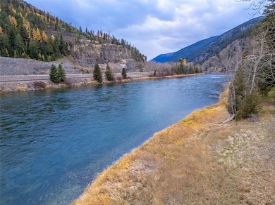 6727 Kootenai River Rd, Libby, MT 59923 - photo 2