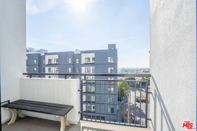 Vero Lofts unit 517, Los Angeles, CA 90017 - photo 6