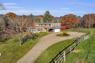 153 Ragged Hill Rd, West Brookfield, MA 01585 - photo 5