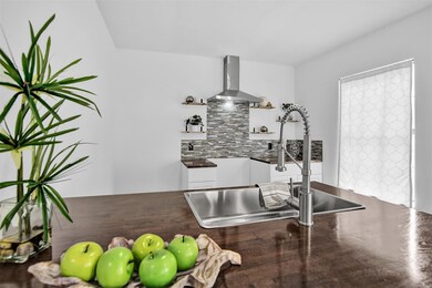 1202 W Bullock St, Denison, TX 75020 - photo 7