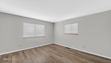 2928 Cameron St, Indianapolis, IN 46203 - photo 6