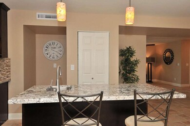 Kitchen Bar
