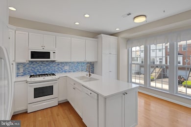 5 Cornerstone Ct unit 4103, Doylestown, PA 18901 - photo 2