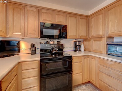 2520 Snelling Dr, Eugene, OR 97408 - photo 7