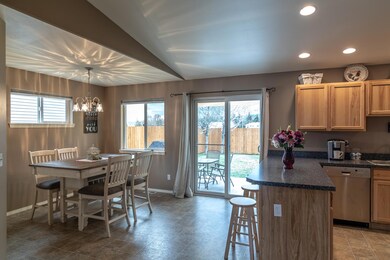 2244 Merganser Dr, Kalispell, MT 59901 - photo 6