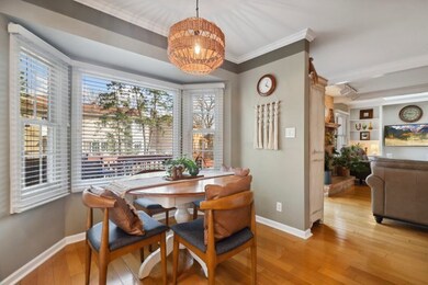 4208 Oaksbury Ln, Rolling Meadows, IL 60008 - photo 6