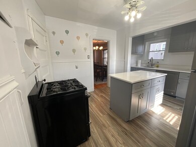 30 Richardson Ave unit 1, Wakefield, MA 01880 - photo 4