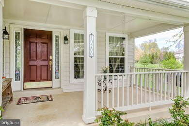 10200 Aqua View Ct, Nokesville, VA 20181 - photo 2