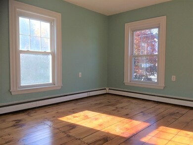 9 Collins St unit 2, Newburyport, MA 01950 - photo 5