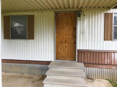 2156 Eddy Gatesville Pkwy, Eddy, TX 76524 - photo 3