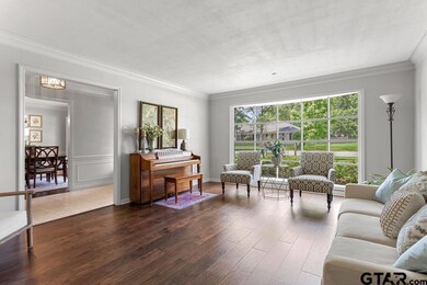 610 610 Trenton, Tyler, TX 75703 - photo 3