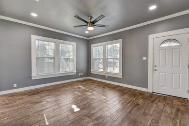 1118 King St unit A, Houston, TX 77022 - photo 3