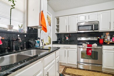 1714 El Prado Rd unit 5, Jacksonville, FL 32216 - photo 5