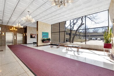 Village Mall at Hillcrest unit 5 G, Flushing, NY 11367 - photo 5