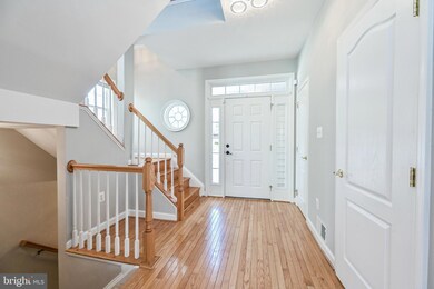 11349 Andrew Ln, Fairfax, VA 22030 - photo 5