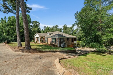 725_Hillcrest_Loop-5