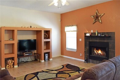 757 Desert Silver Dr, Horizon City, TX 79928 - photo 6