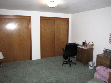 1074 Glengrove Ave, Central Point, OR 97502 - photo 6