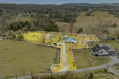 125 Pearman Rd, Johnson City, TN 37601 - photo 5