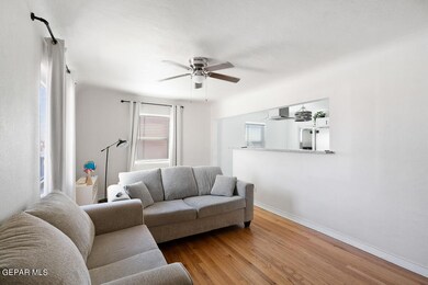2908 Morehead Ave, El Paso, TX 79930 - photo 5