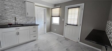 284 Moorestown Dr, Bath, PA 18014 - photo 6