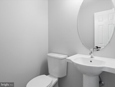 12554 Forest Hill Rd, Woodbridge, VA 22192 - photo 6