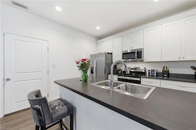 2449 Fieldsway Dr, Chesapeake, VA 23320 - photo 4