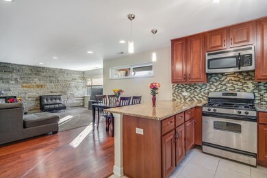 1456 Portsmouth Ave, Westchester, IL 60154 - photo 5