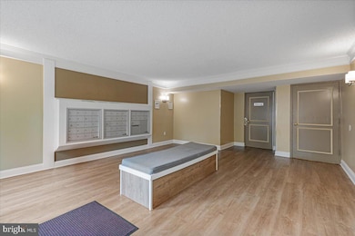 7680 Tremayne Place unit 210, McLean, VA 22102 - photo 4