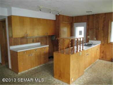 320 Valleyview Rd, Dakota, MN 55925 - photo 2