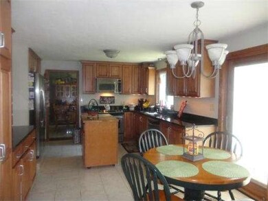 1 Beechwood Rd, Bellingham, MA 02019 - photo 3