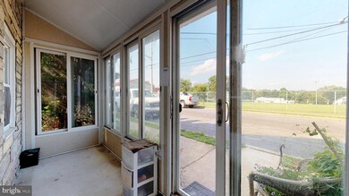 3105 S 2nd St, Whitehall, PA 18052 - photo 4