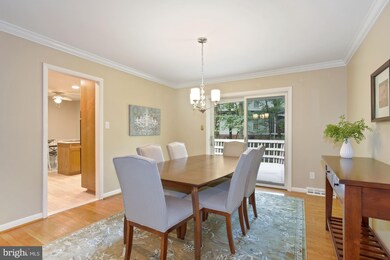 2360 Gallant Fox Ct, Reston, VA 20191 - photo 5