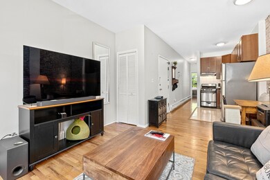 719 Adams St unit 2R, Hoboken, NJ 07030 - photo 2