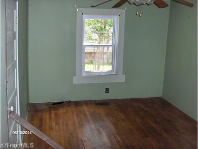 603 Lancaster Dr, Reidsville, NC 27320 - photo 6