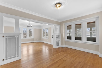 202 W Brown Deer Rd, Milwaukee, WI 53217 - photo 7