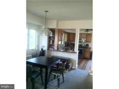 416 Sutton Ave, Folsom, PA 19033 - photo 6