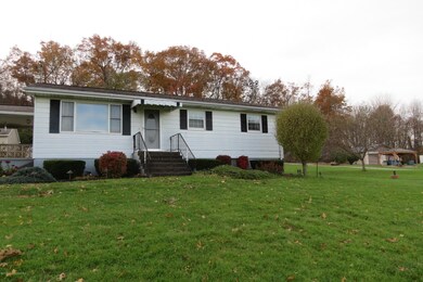 505 Overlook Dr, Falls, PA 18615 - photo 3