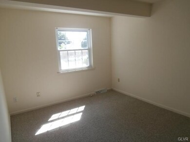 313 S 12th St, Emmaus, PA 18049 - photo 7