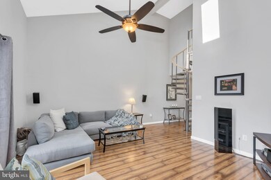 205 Loring Ct unit 205, Sewell, NJ 08080 - photo 2