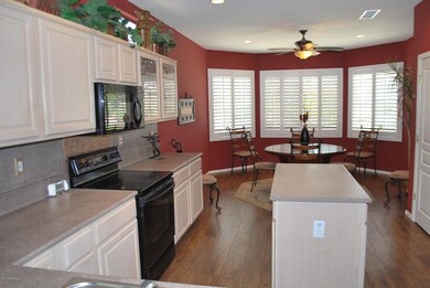 Kitchen w/ island