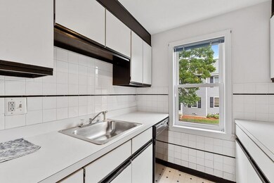 120 Olde Colonial Dr unit 5, Gardner, MA 01440 - photo 4