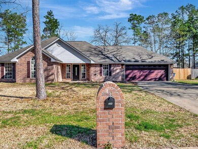 224 Hunters Glen Dr, Lufkin, TX 75904 - photo 2