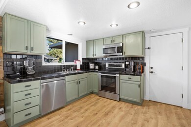 1499 Papago Dr, Medford, OR 97504 - photo 7