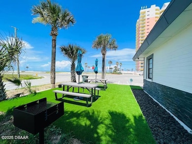 1915 N Atlantic Ave unit 1, Daytona Beach, FL 32118 - photo 4