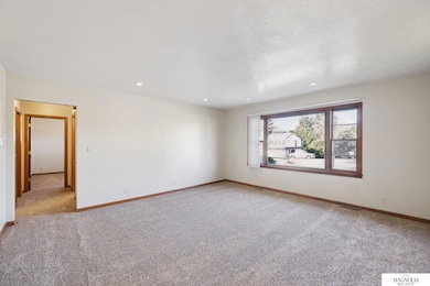 5433 Pioneers Blvd, Lincoln, NE 68506 - photo 7