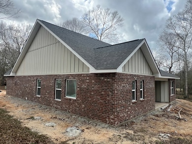 8 Silver Dove Ln, Carriere, MS 39426 - photo 3