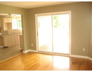 8 Ivy Meadows Ln, Westport, MA 02790 - photo 5